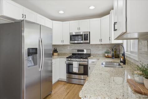 34 West Amber Avenue Cortland IL 60112