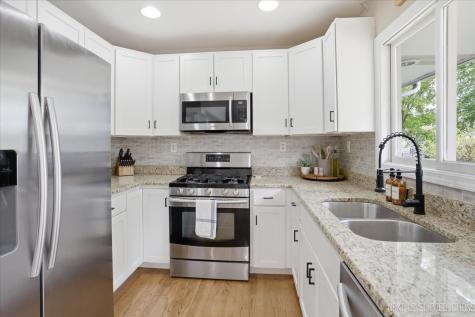 34 West Amber Avenue Cortland IL 60112