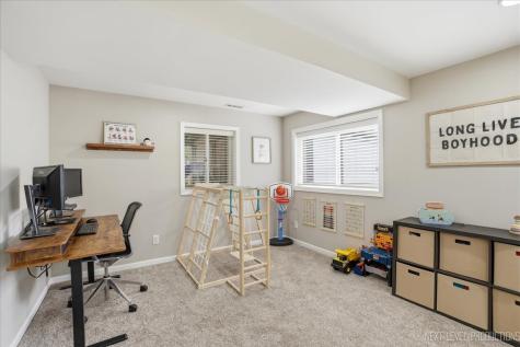 34 West Amber Avenue Cortland IL 60112