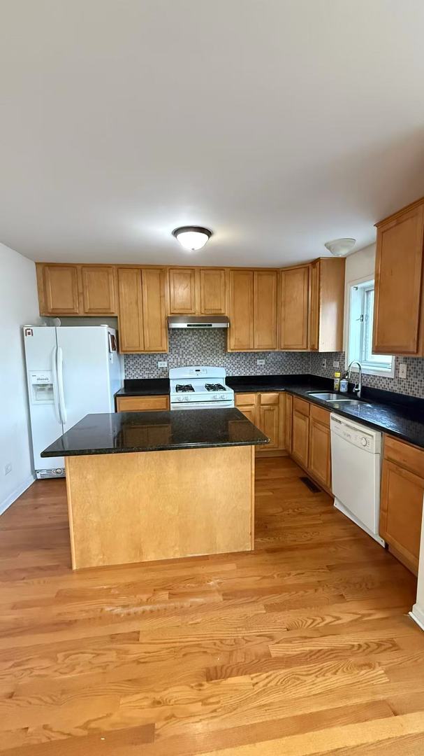 3355 South Archer Avenue Chicago IL 60608