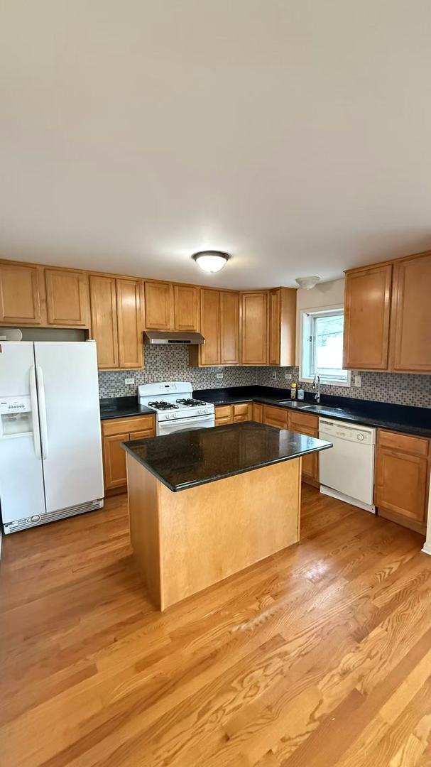 3355 South Archer Avenue Chicago IL 60608