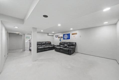 14223 South Wallace Avenue Riverdale IL 60827