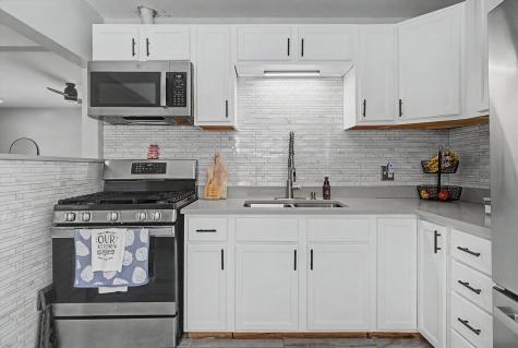 14223 South Wallace Avenue Riverdale IL 60827