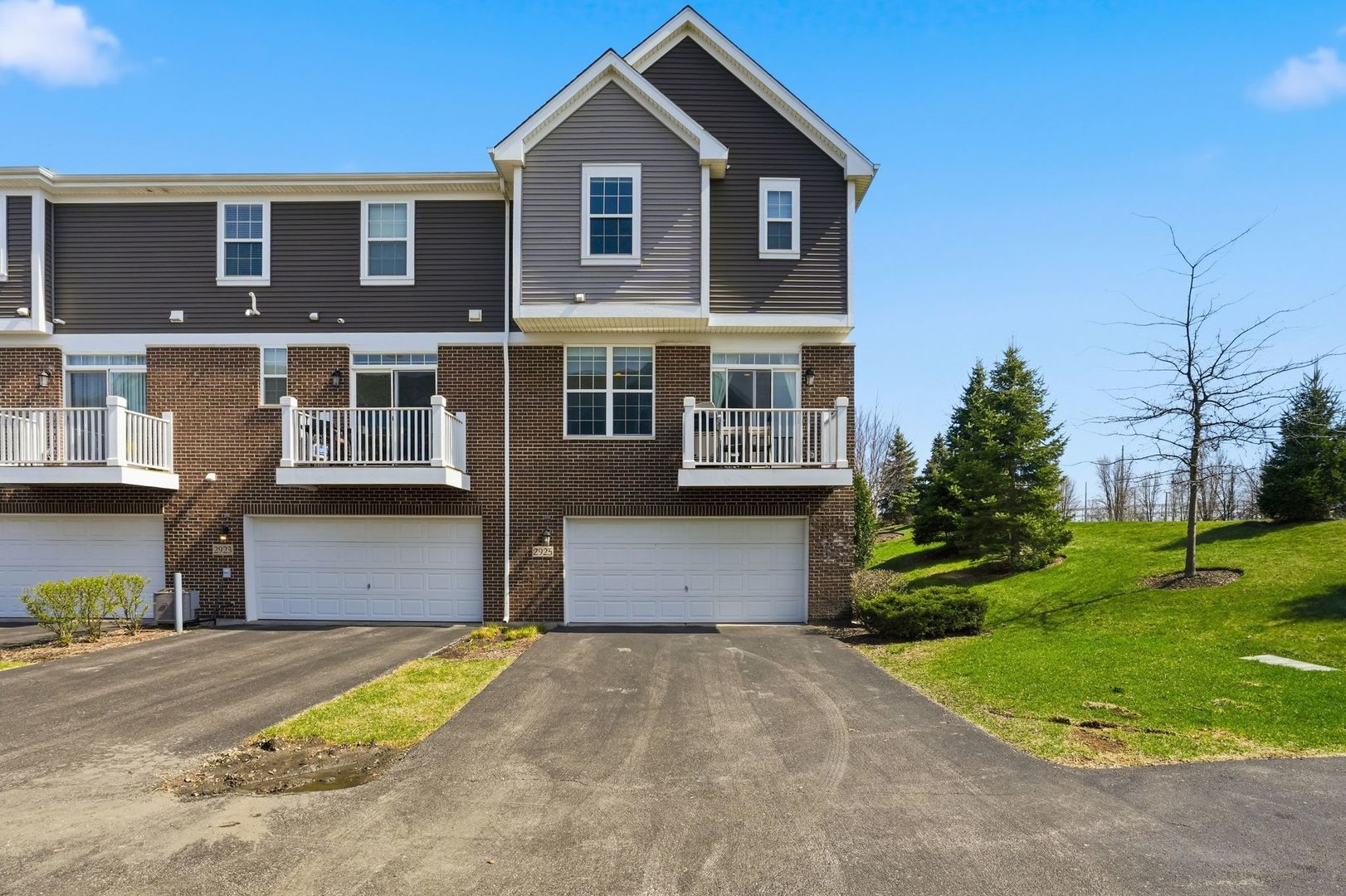 2925 Madison Drive Naperville IL 60564