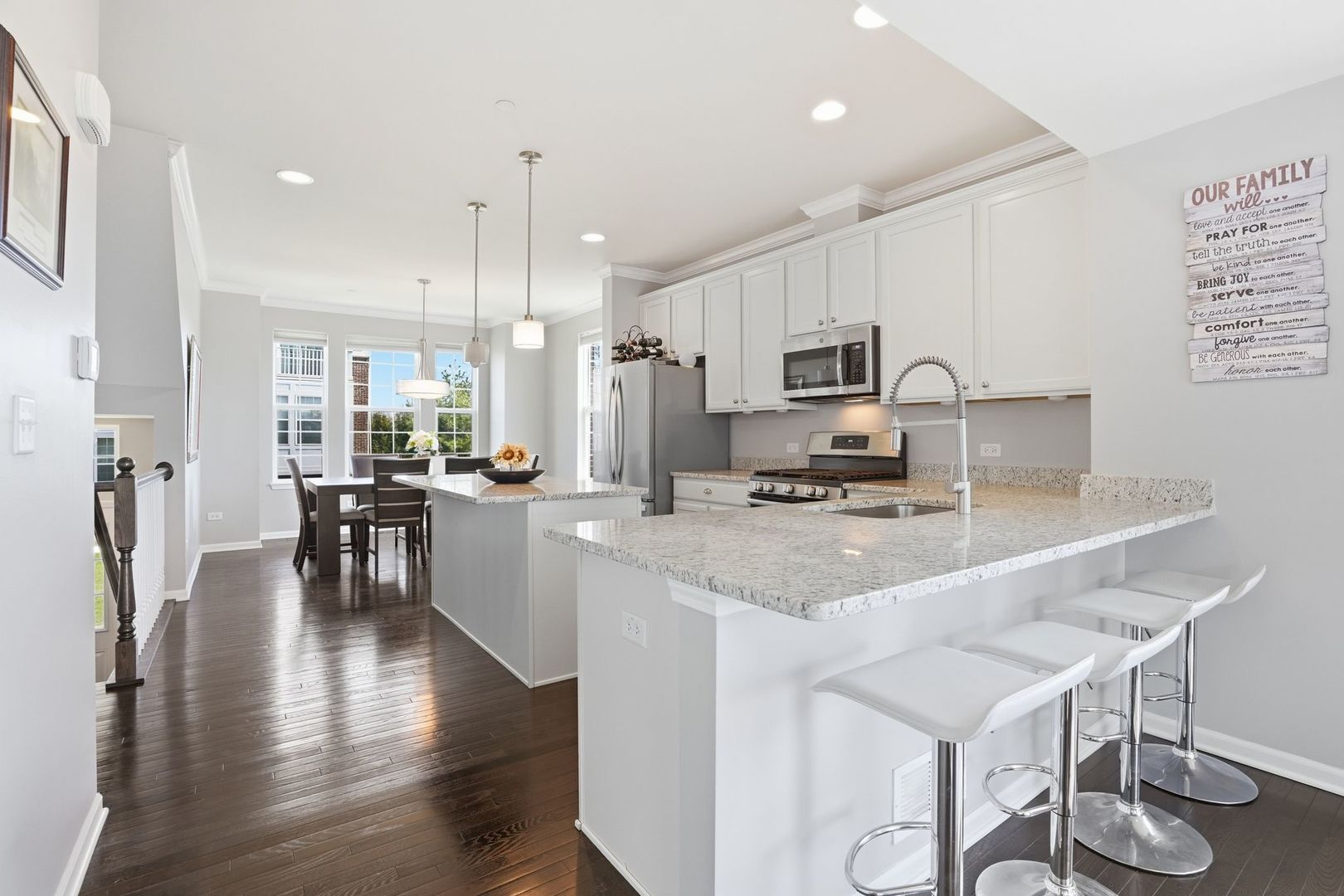2925 Madison Drive Naperville IL 60564