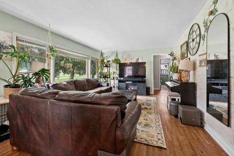 320 South Elm Street Waterman IL 60556