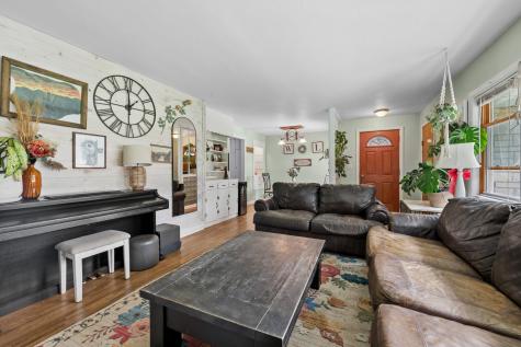 320 South Elm Street Waterman IL 60556