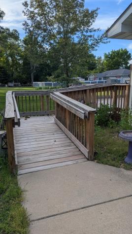 521 12TH Street Erie IL 61250