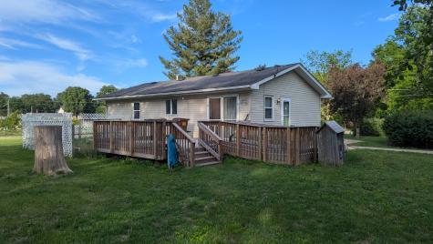 521 12TH Street Erie IL 61250