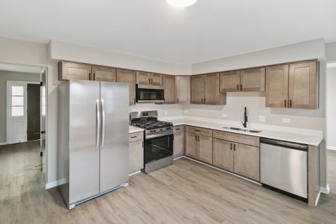 18135 Cherrywood Lane Homewood IL 60430