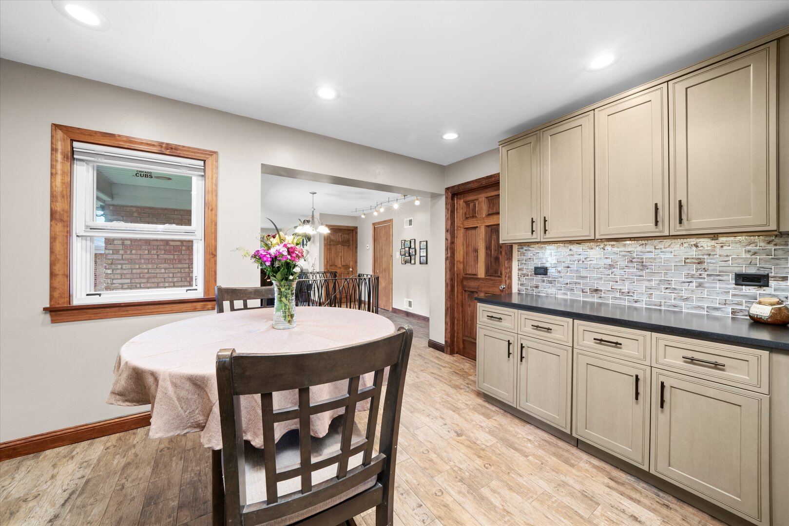 5142 South Mulligan Avenue Chicago IL 60638