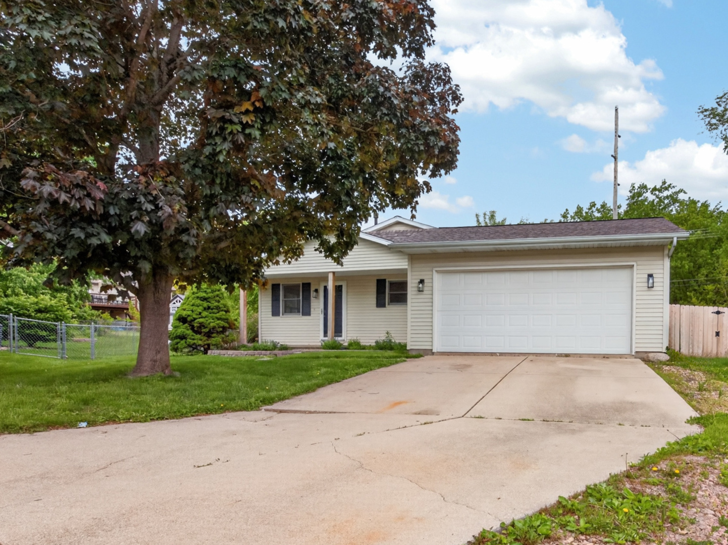 9 Timberview Drive Bloomington IL 61701
