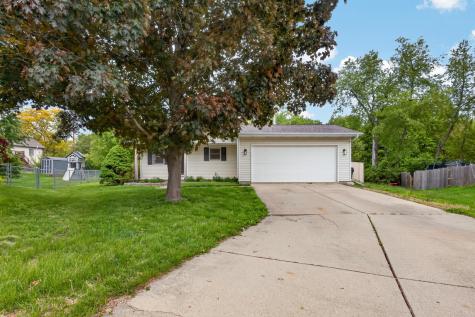 9 Timberview Drive Bloomington IL 61701