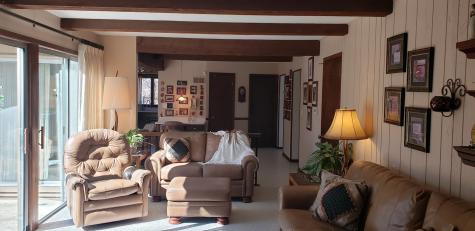 2203 Country Knoll Lane Elgin IL 60123