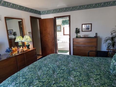 2203 Country Knoll Lane Elgin IL 60123
