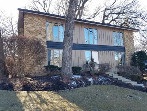 2203 Country Knoll Lane Elgin IL 60123