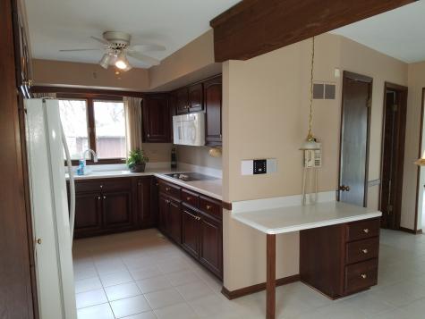 2203 Country Knoll Lane Elgin IL 60123
