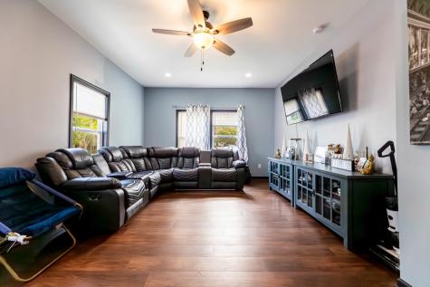 421 De Kalb Street Sandwich IL 60548