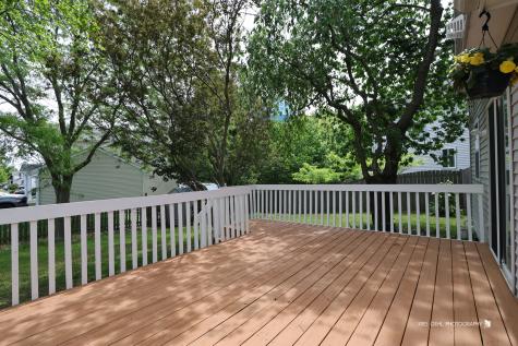 331 East Camden Lane E Round Lake Beach IL 60073
