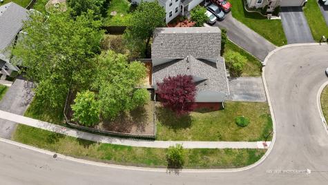 331 East Camden Lane E Round Lake Beach IL 60073
