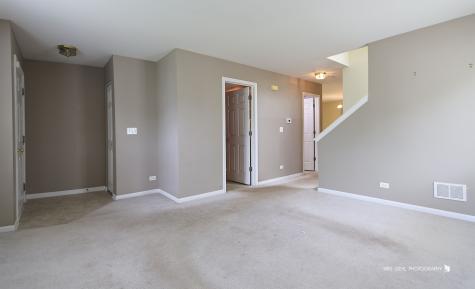 331 East Camden Lane E Round Lake Beach IL 60073