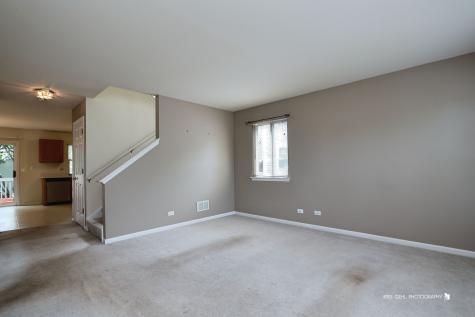 331 East Camden Lane E Round Lake Beach IL 60073