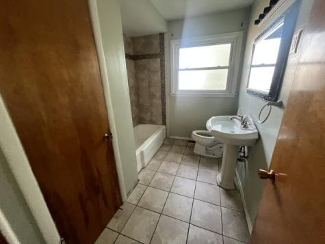 81 East Arquilla Drive Chicago Heights IL 60411