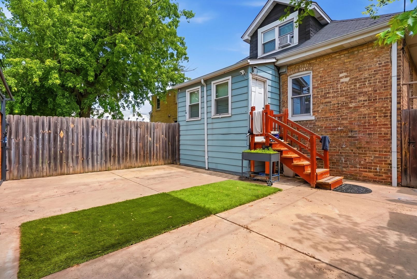 5336 North Laramie Avenue Chicago IL 60630