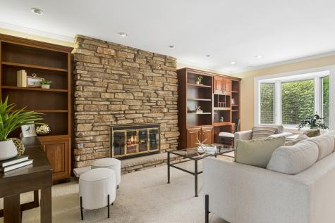 572 East Monterey Road Palatine IL 60074