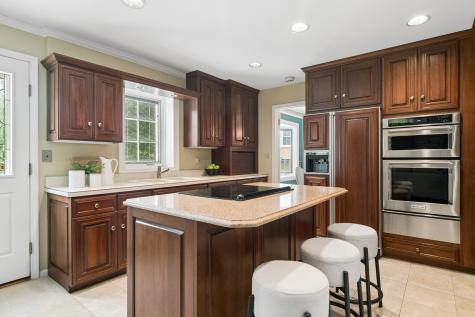 572 East Monterey Road Palatine IL 60074
