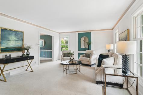572 East Monterey Road Palatine IL 60074