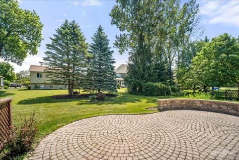 220 Barn Swallow Drive Woodstock IL 60098