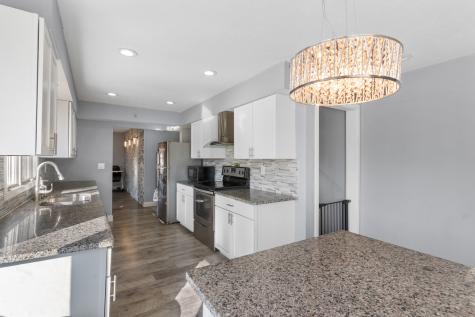 918 Mayfair Place Rockford IL 61107