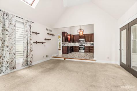 6 Glengarry Lane Sugar Grove IL 60554