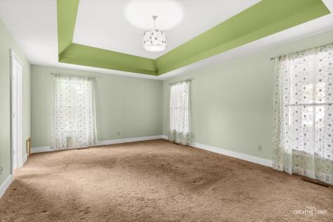 6 Glengarry Lane Sugar Grove IL 60554