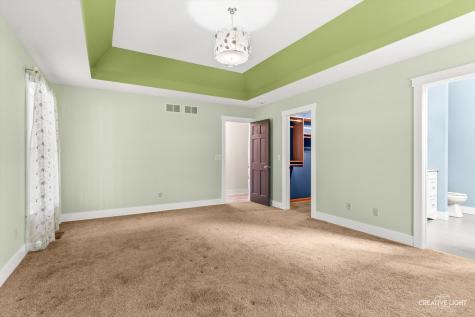 6 Glengarry Lane Sugar Grove IL 60554
