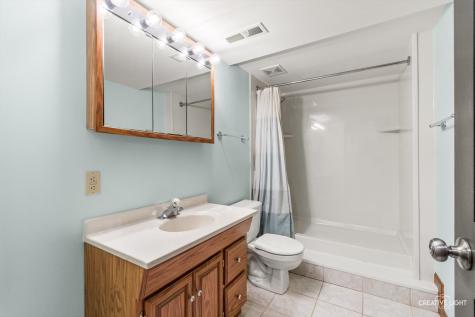 6 Glengarry Lane Sugar Grove IL 60554