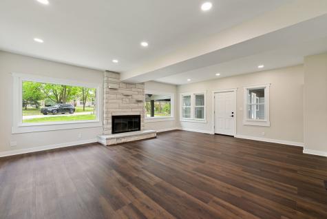 6N362 Riverside Drive St. Charles IL 60174
