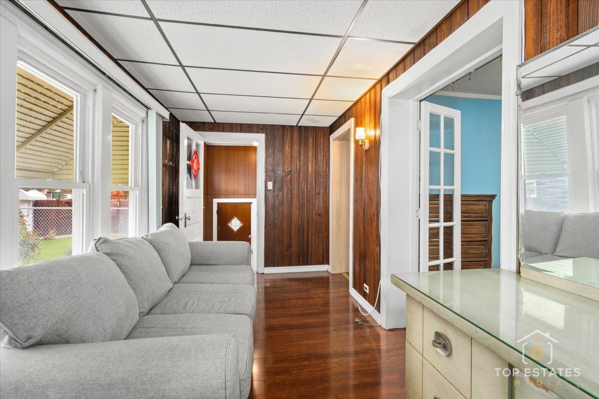 4641 South Trumbull Avenue Chicago IL 60632