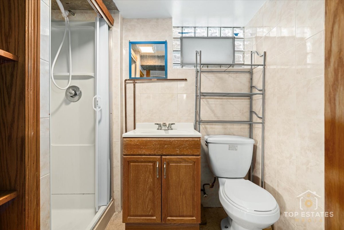 4641 South Trumbull Avenue Chicago IL 60632