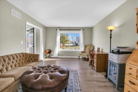 905 Bergamot Street Savoy IL 61874