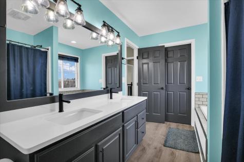 905 Bergamot Street Savoy IL 61874