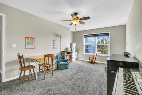 905 Bergamot Street Savoy IL 61874