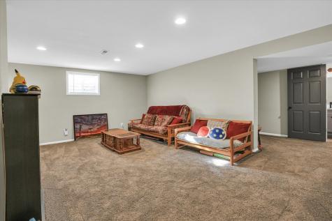 905 Bergamot Street Savoy IL 61874