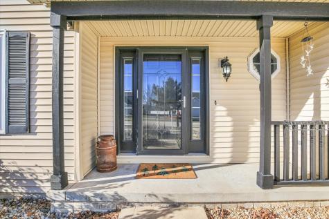905 Bergamot Street Savoy IL 61874