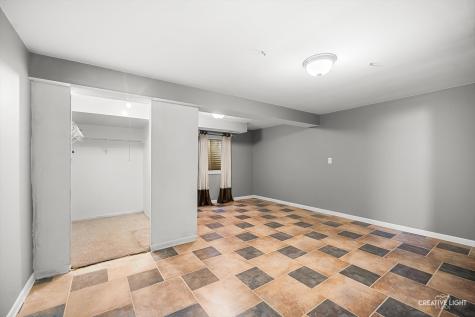 1837 Grosse Pointe Circle Hanover Park IL 60133