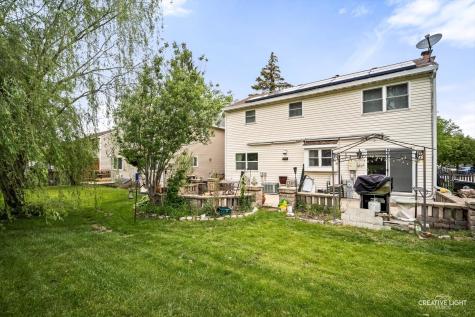 1837 Grosse Pointe Circle Hanover Park IL 60133