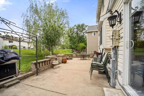 1837 Grosse Pointe Circle Hanover Park IL 60133