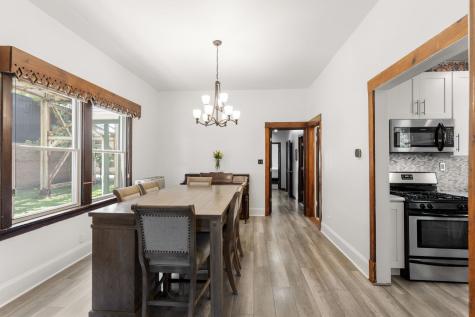1819 West Cornelia Avenue Chicago IL 60657