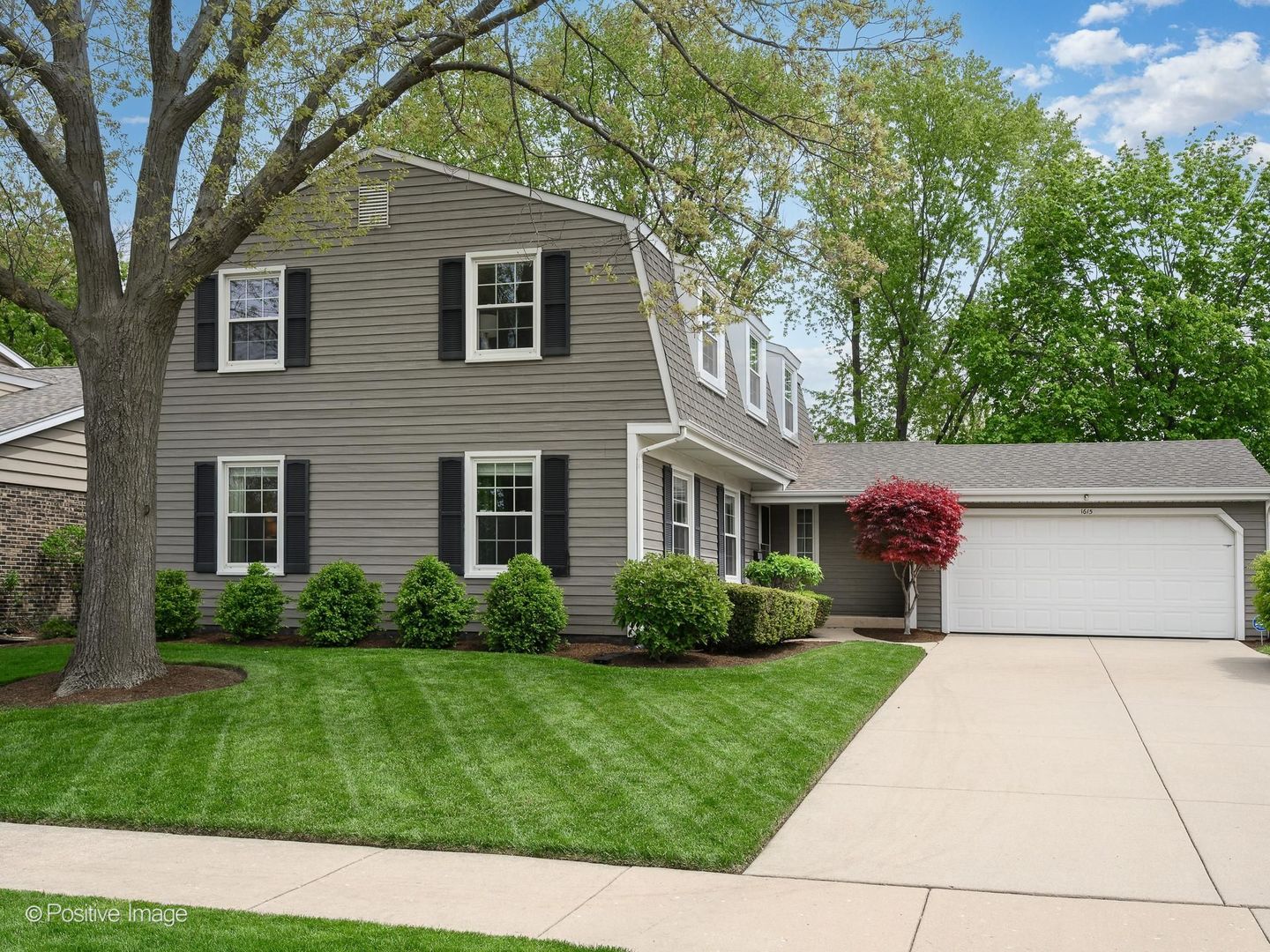 1615 South Kaspar Avenue Arlington Heights IL 60005